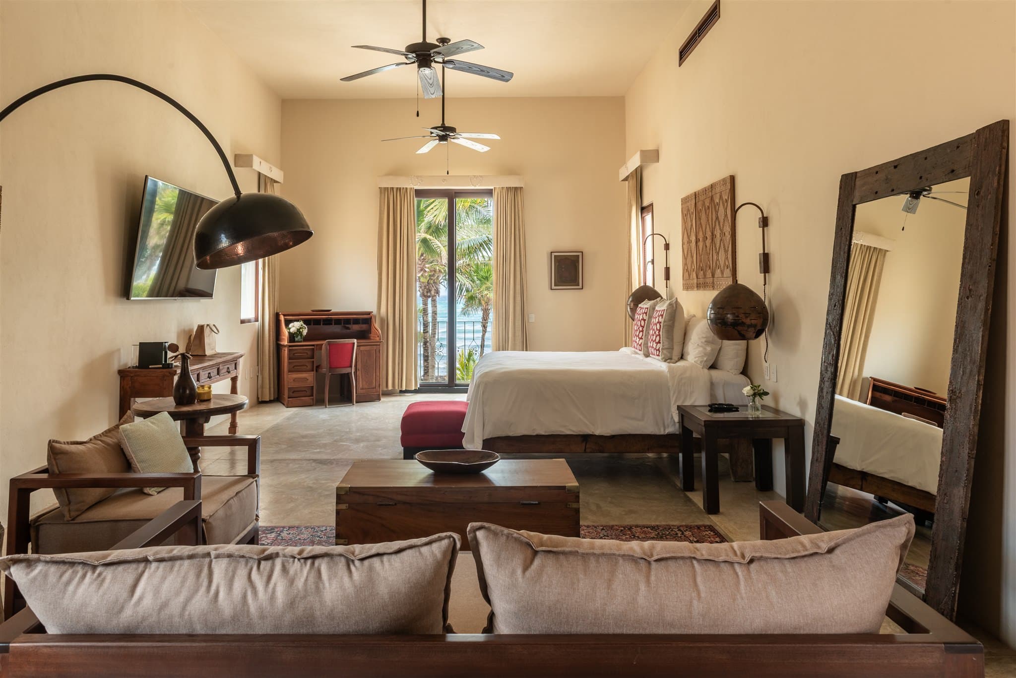 Hacienda Corazon beachfront villa